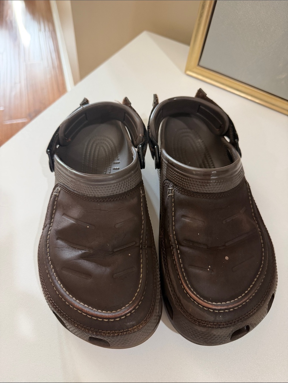 CROCS Men's Dark Brown Casual Slip-On Clogs with Heel Strap